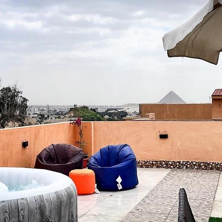 Boho Getaway With Pyramids View & Jacuzzi Apartman Gíza Kültér fotó